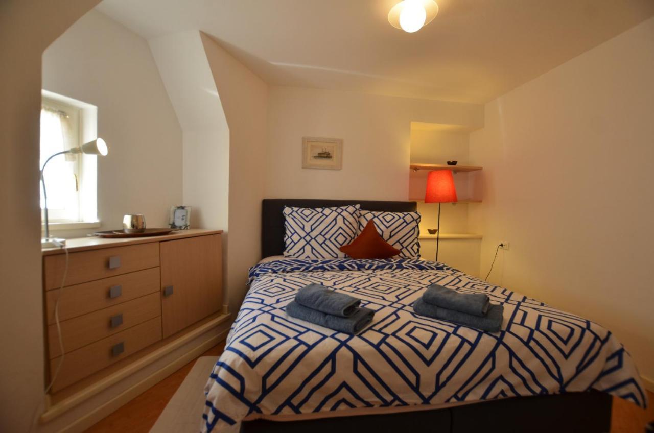 Stella 2 Sea View Apartment Ρόβινι Εξωτερικό φωτογραφία